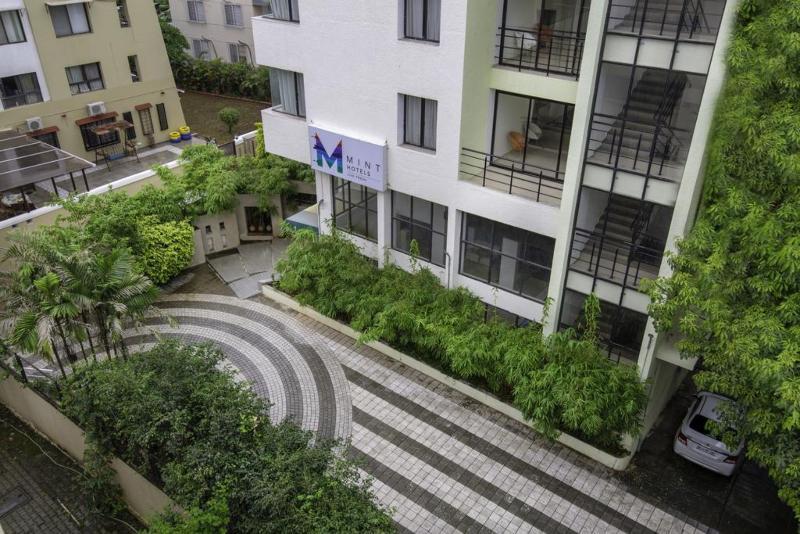 Hotel Mint Montvert Baner Pune Eksteriør bilde